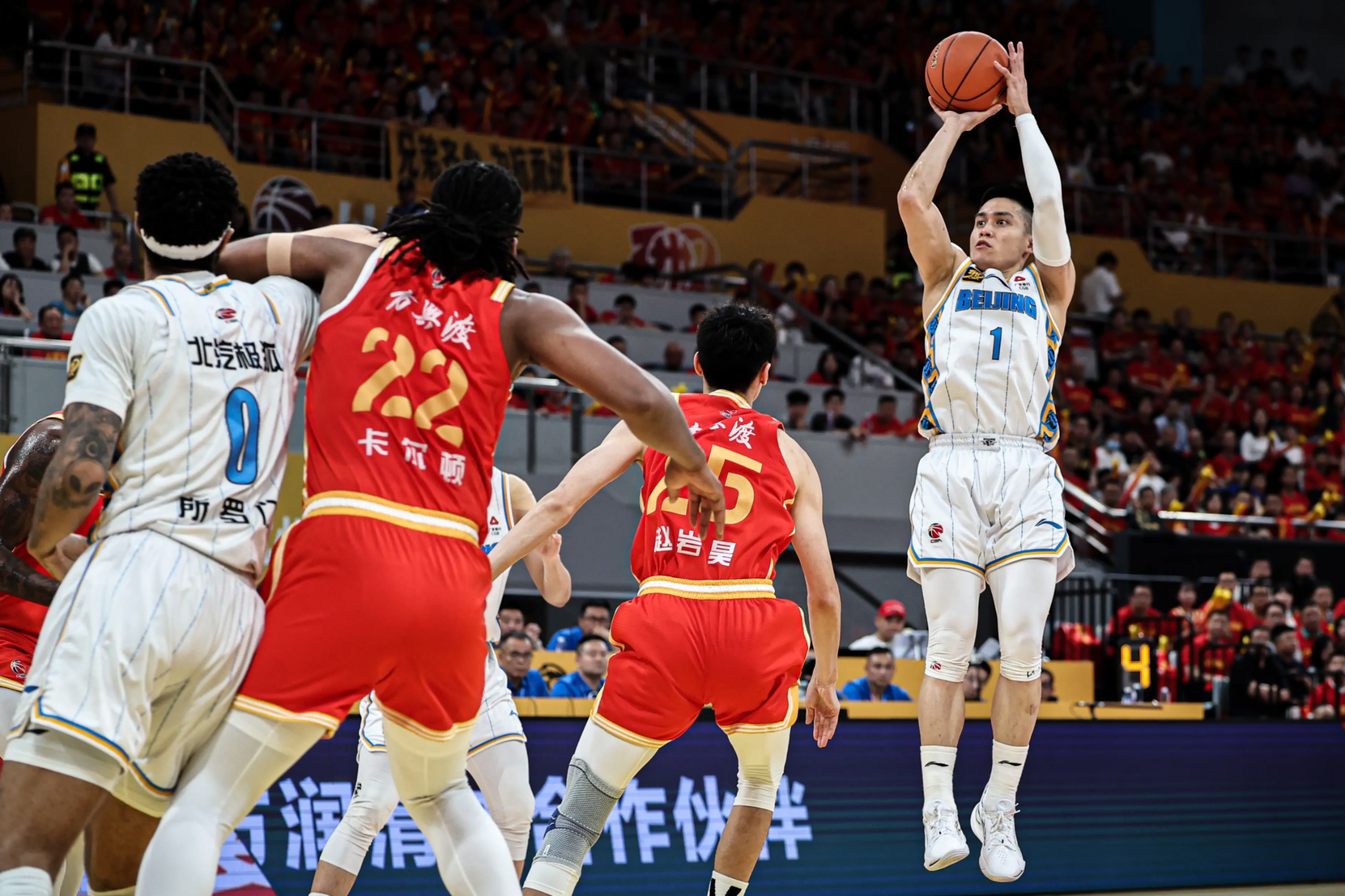 爱游戏体育平台-欧联倒计时；广厦男篮赛后官宣签约；细节引发关注；管理层满意；数据趋势出现新变化