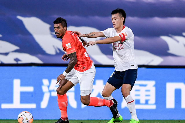 爱游戏电竞-社区盾倒计时，摩纳哥窗口期官宣签约，细节引发关注，媒体盛赞，球队文化再被提及