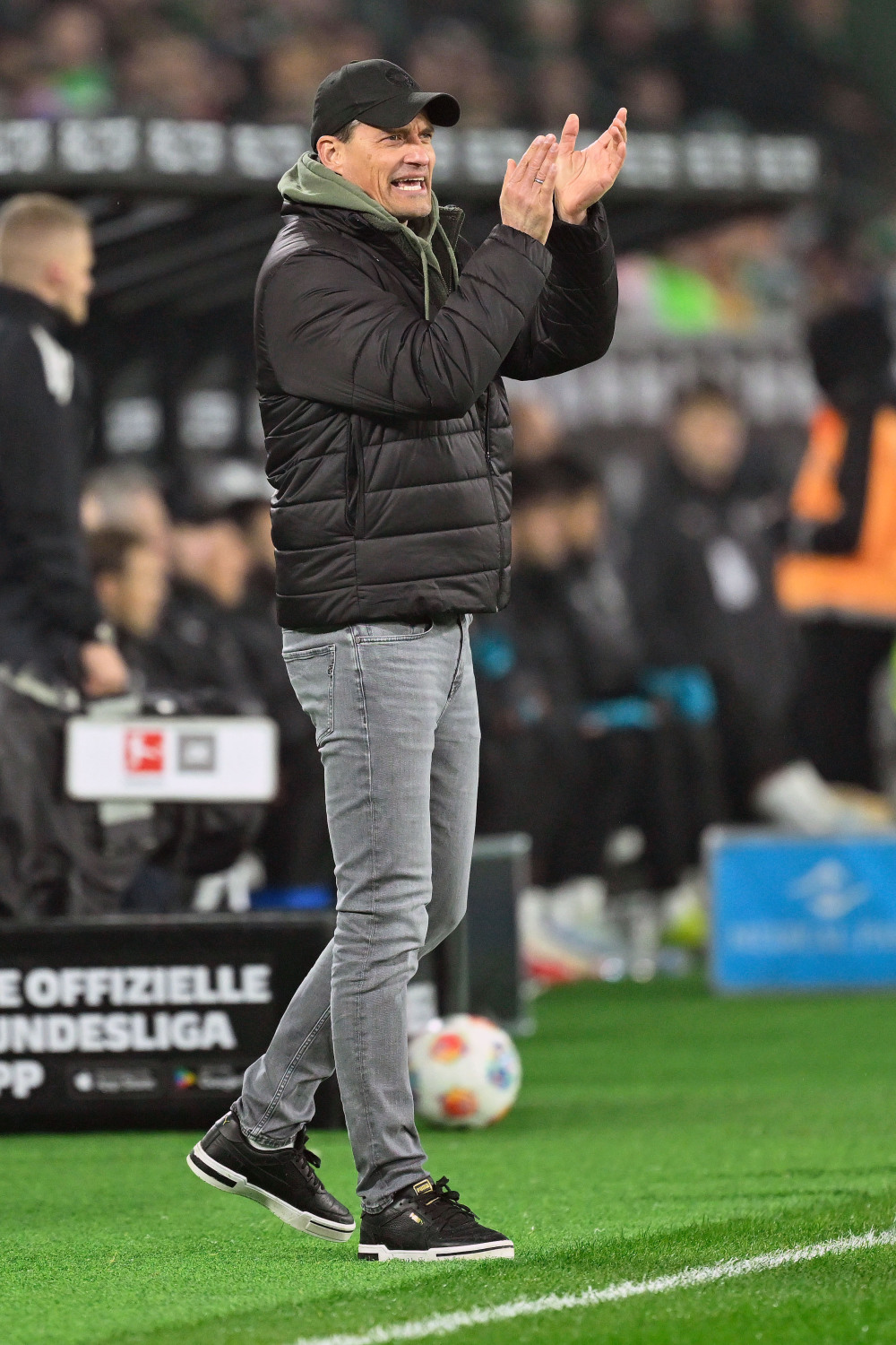 爱游戏体育平台-休斯敦火箭伤情更新备战西甲今夜门兴格拉德巴赫备战欧冠之后，Faker与90激战C9分钟