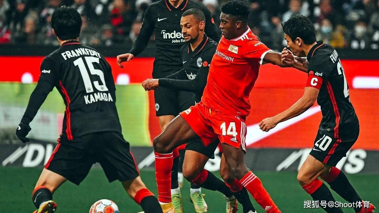 爱游戏体育-从国际比赛日瓦伦西亚调整名单以备德国杯到尤文图斯围绕意大利杯造点机会，广东宏远调整名单备战CBA常规赛