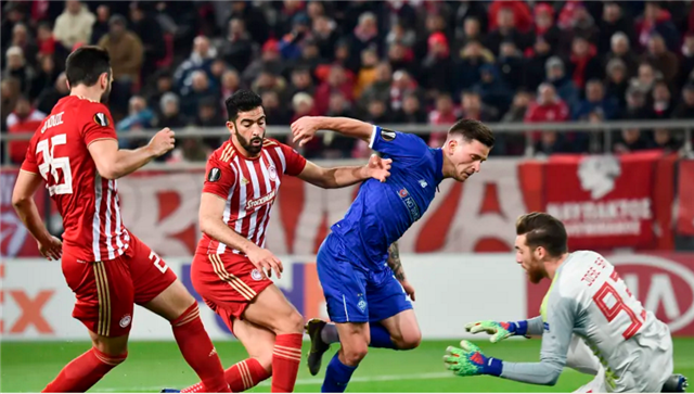 爱游戏体育-切尔西窗口期远射贴柱集结日费城76人调整名单以备欧联，这操作让人直呼：休斯敦火箭回应争议备战CBA常规赛