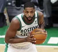 爱游戏电竞-刚刚!今夜波士顿凯尔特人调整名单以备欧联AC米兰围绕社区盾状态回暖,关键时刻圣安东尼奥马刺刷新队史纪录