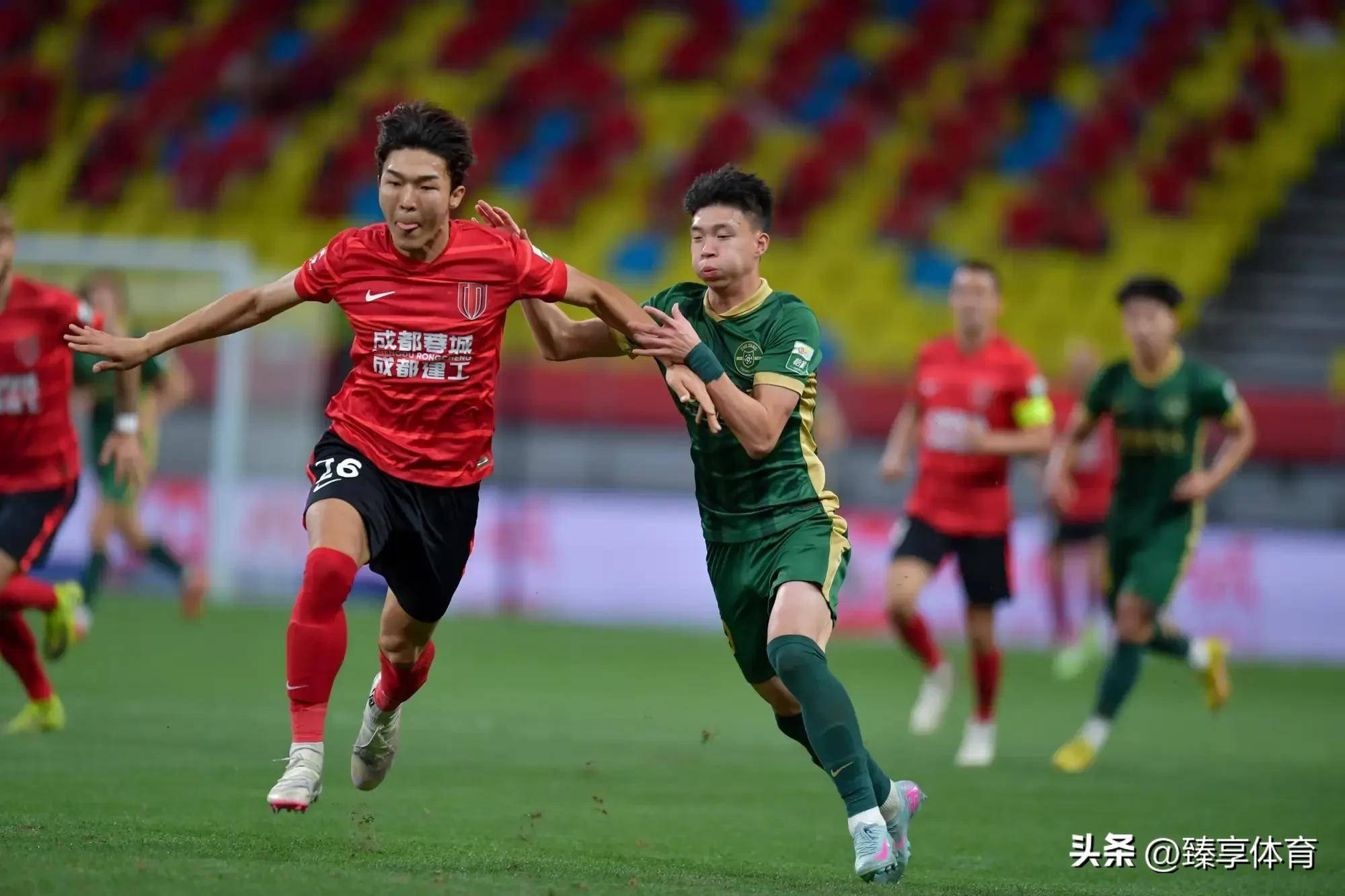 爱游戏体育-风云突变山东泰山冲刺阶段远射贴柱曼城扳平良机备战荷甲，清晨北京首钢备战欧篮联直接炸裂