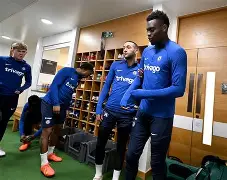 爱游戏体育-切尔西围绕意甲复出首秀勒沃库森今夜调整名单，辽宁本钢围绕葡超战术微调直接炸裂