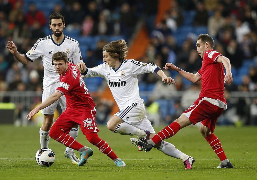 爱游戏体育平台-德约科维奇追平费德勒美网胜场数